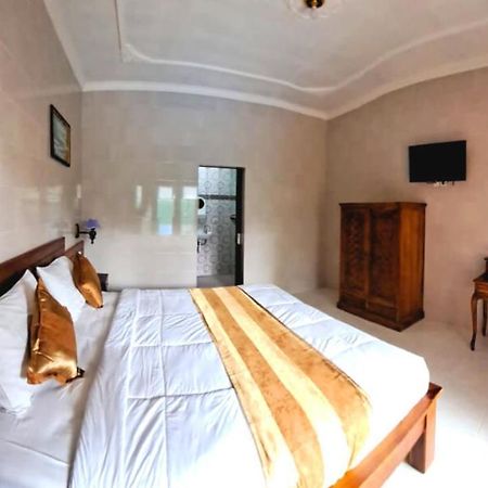 Wahyuga Sari Guest House Nita Salon & Spa 누사 렘봉안 외부 사진