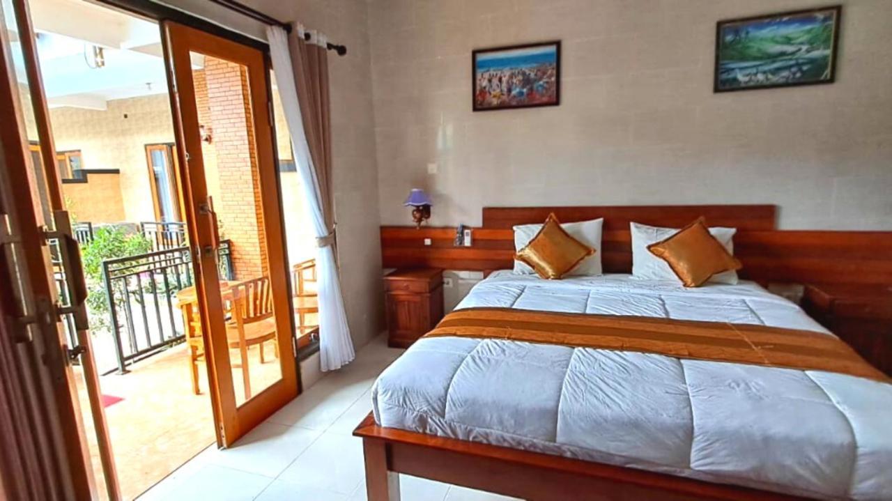 Wahyuga Sari Guest House Nita Salon & Spa 누사 렘봉안 외부 사진
